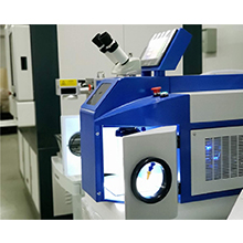 How to use a jewelry laser welding machine